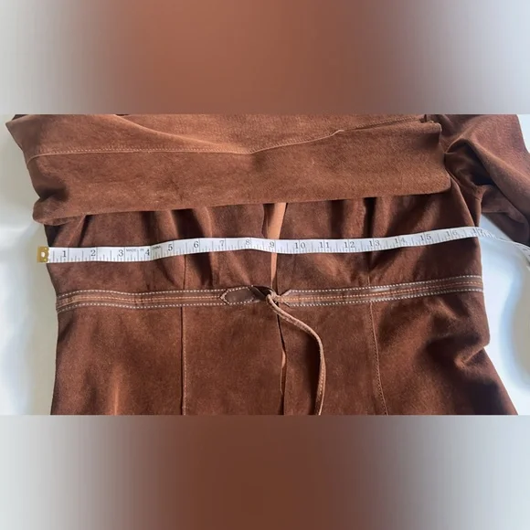 Danier Brown Suede Women's Suit - Picture 8 of 11
